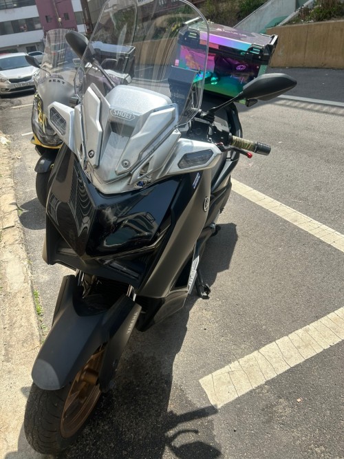 Xmax